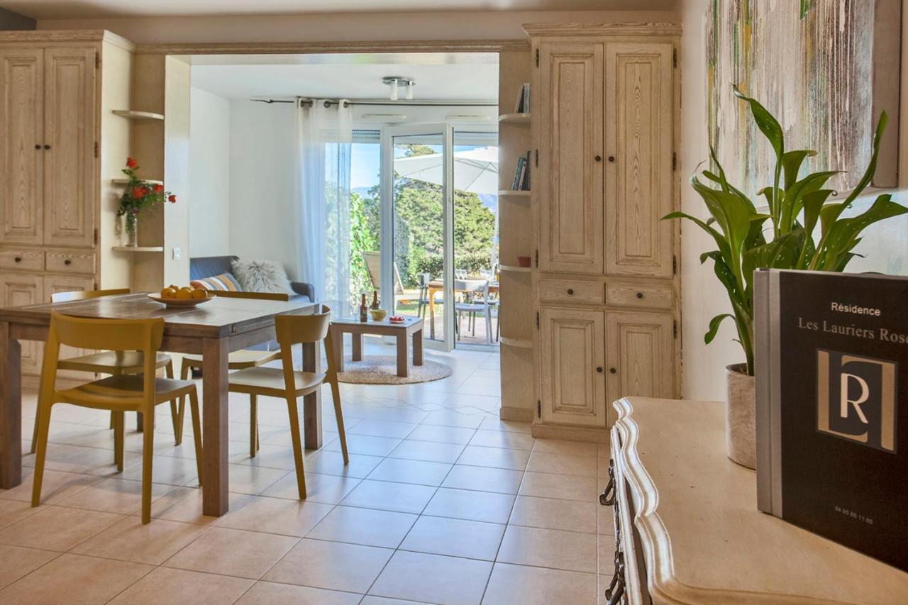 Mare Appart Avec Jardin Et Bbq Vue Mer Et Montagne Plage Et Port A 2 Pas Calvi  Dış mekan fotoğraf